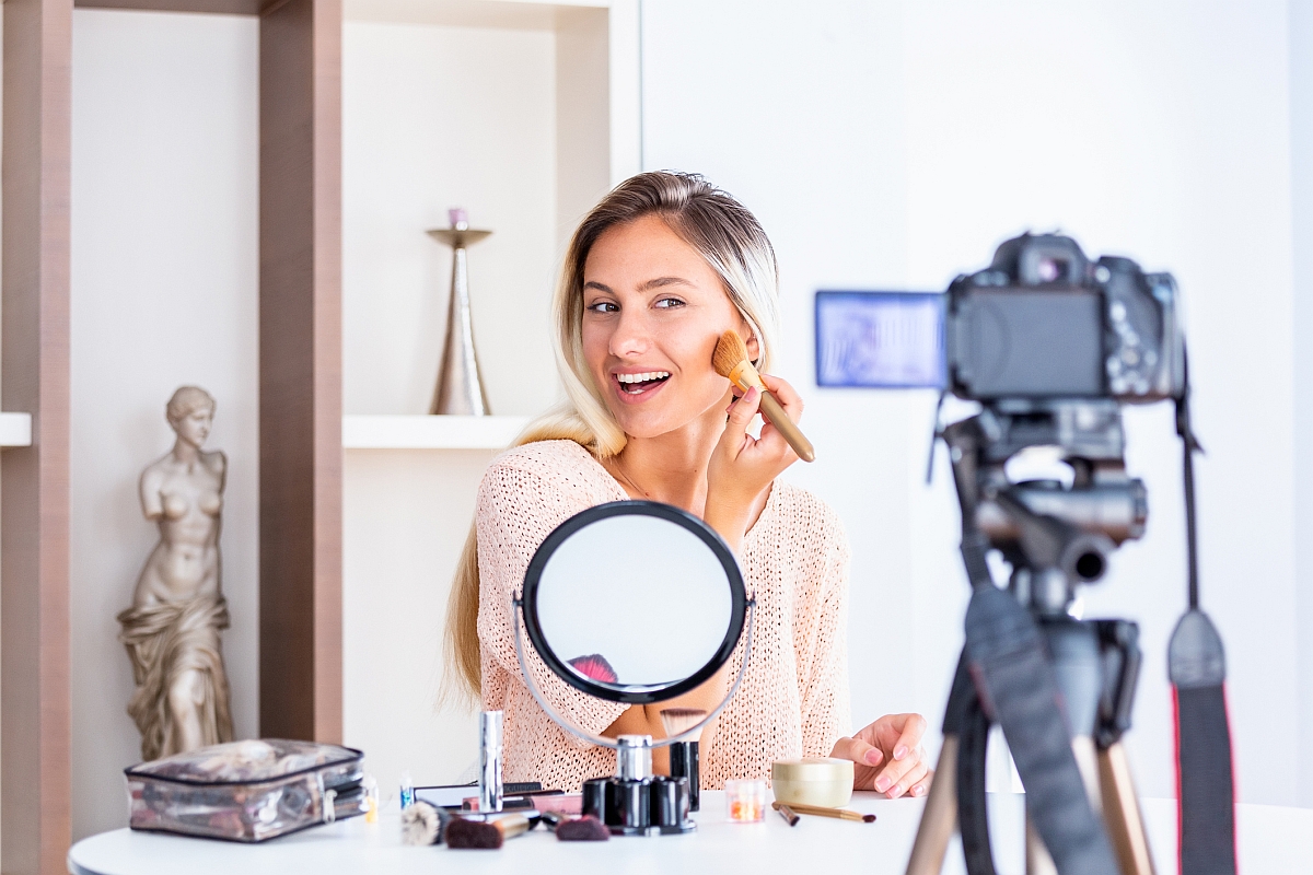 INFLUENCER - Begriffserklärung und Definition