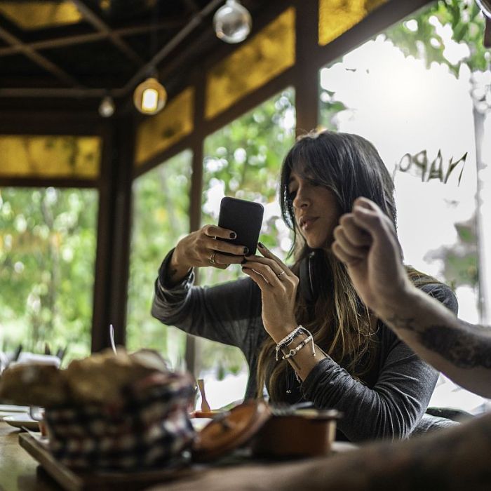 Instagram-IGTV-Ads.jpg